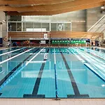 Apartment In Roses With Swimming Pool