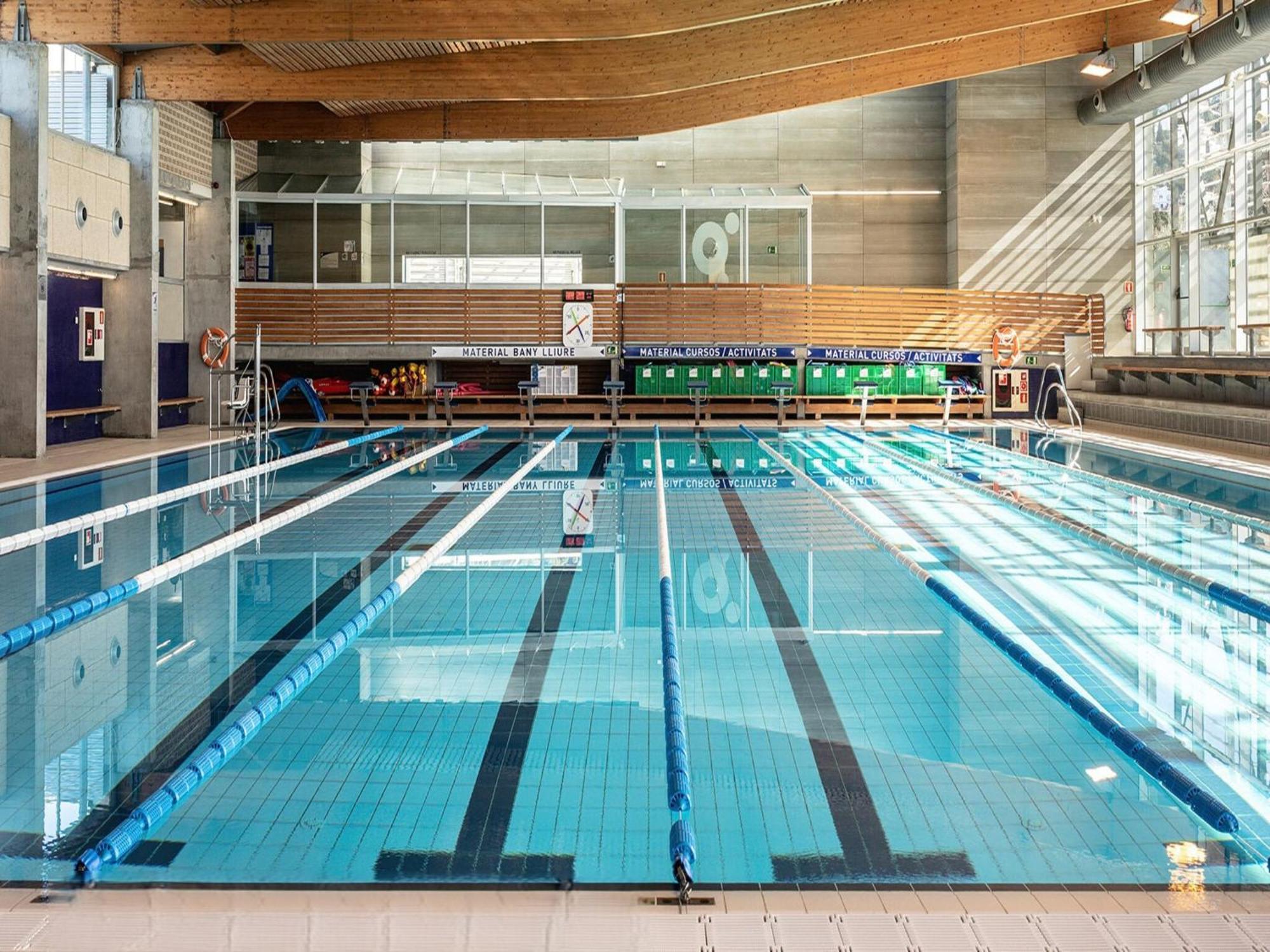 Appartement In With Swimming Pool Roses